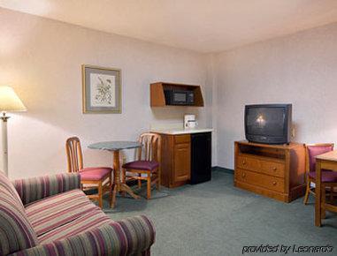 Elkins Inn And Suites Værelse billede